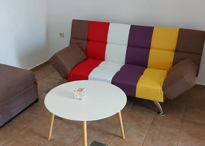 Muses Seaside Aparthotel
