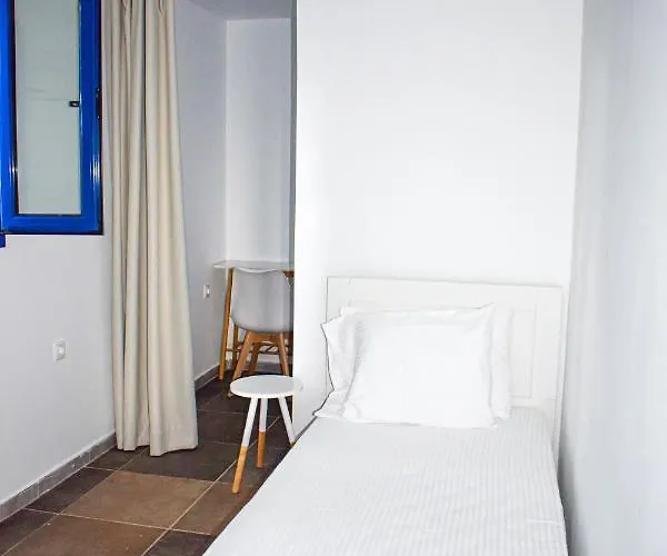 Muses Seaside Aparthotel