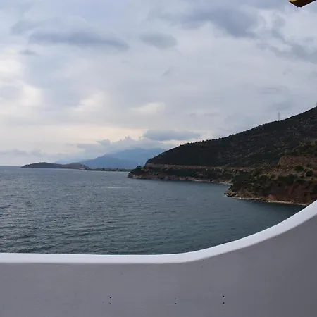 Muses Seaside 4*