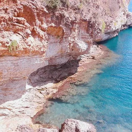 Muses Seaside Ξενοδοχείο με διαμερίσματα