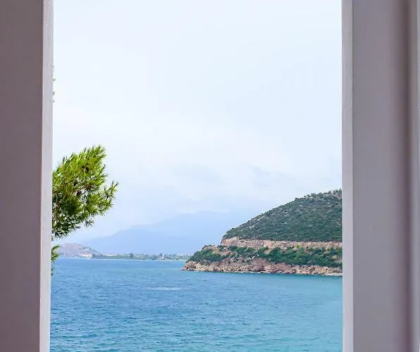 Muses Seaside アパートホテル Parálion Ástros