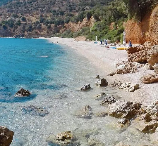 Muses Seaside Parálion Ástros